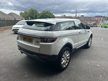 Used Land Rover Range Rover Evoque 2015 for sale - 79335529: Photo