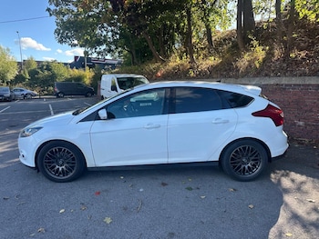 Used Ford Focus 2014 for sale - 75975526: Photo