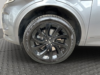 Used Land Rover Discovery Sport 2020 for sale - 78545643: Photo