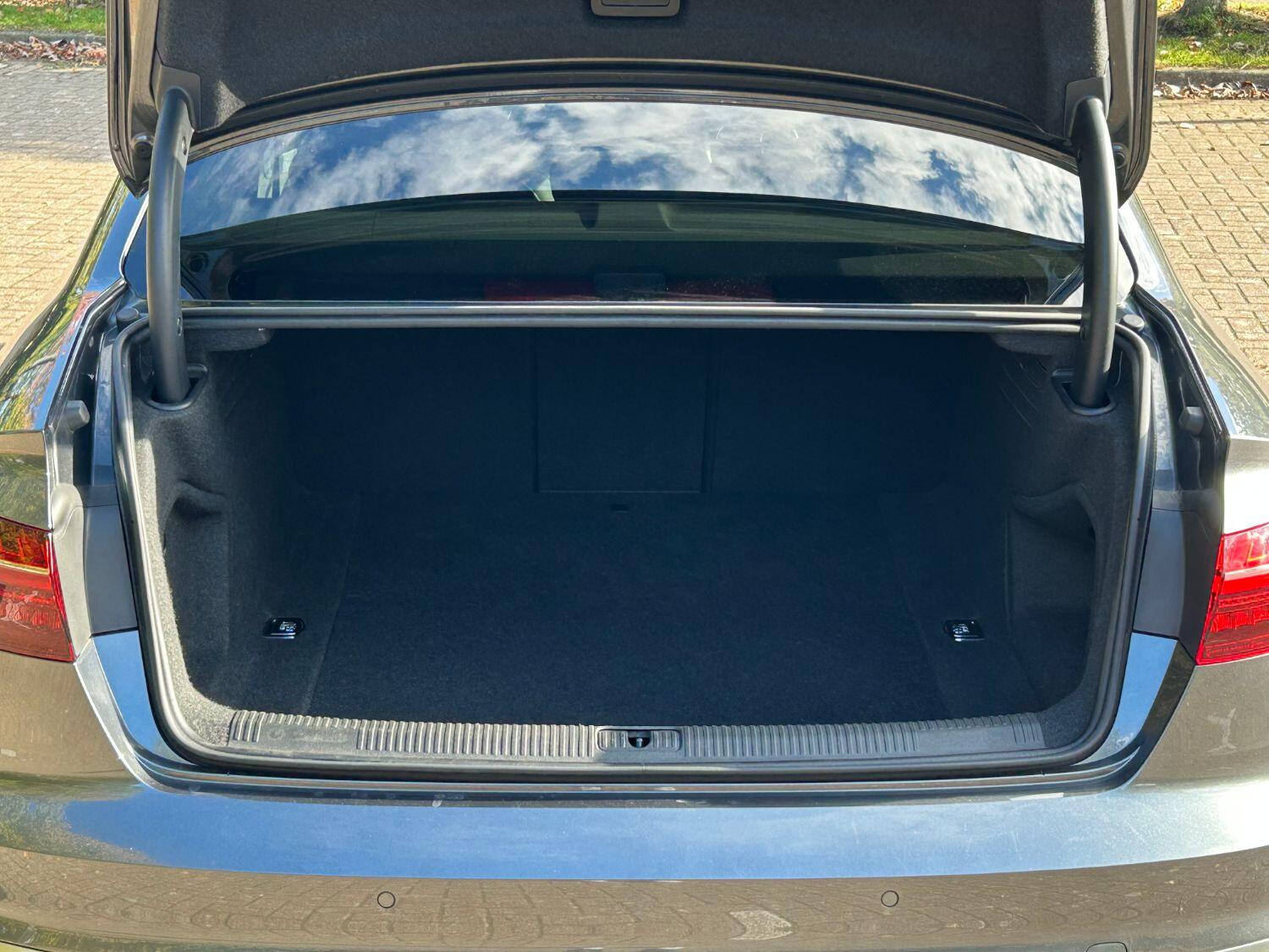 Used Audi A4 2021 for sale - 76293275: Photo 11