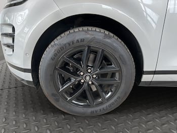 Used Land Rover Range Rover Evoque 2025 for sale - 79750134: Photo