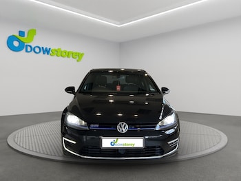 Used Volkswagen Golf 2016 for sale - 78909633: Photo