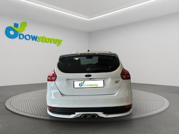 Used Ford Focus 2015 for sale - 79483242: Photo