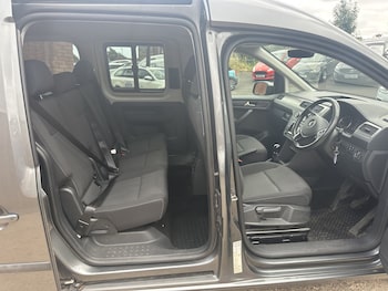 Used Volkswagen Caddy Maxi Life 2019 for sale - 79290218: Photo
