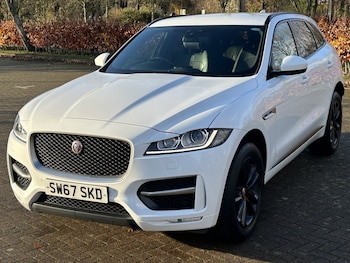 Used Jaguar F-Pace 2017 for sale - 76725663: Photo