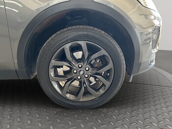 Used Land Rover Discovery Sport 2019 for sale - 78373475: Photo