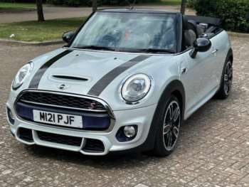 Used MINI Convertible 2017 for sale - 75428631: Photo