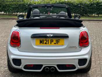Used MINI Convertible 2017 for sale - 75428631: Photo