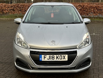 Used Peugeot 208 2019 for sale - 77065700: Photo