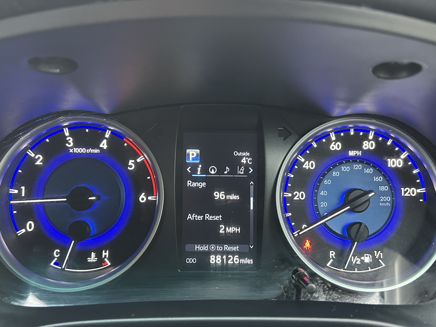 Used Toyota Hilux 2016 for sale - 77357343: Photo 21