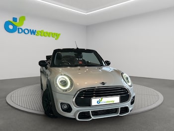 Used MINI Convertible 2019 for sale - 79130675: Photo