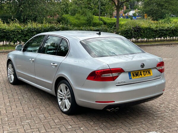 Used Skoda Superb 2014 for sale - 75718329: Photo 13
