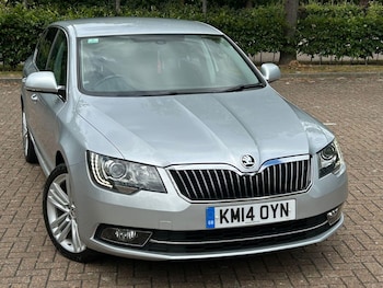 Used Skoda Superb 2014 for sale - 75718329: Photo