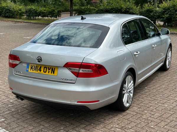 Used Skoda Superb 2014 for sale - 75718329: Photo 9