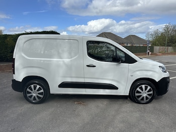 Used Citroen Berlingo 2022 for sale - 78273876: Photo