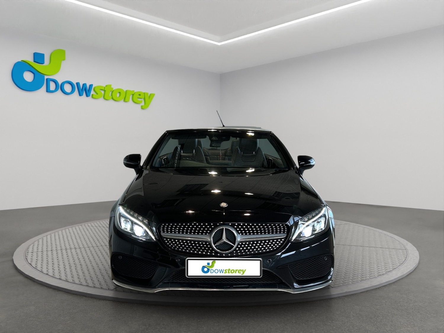 Used Mercedes-Benz C Class 2017 for sale - 77558653: Photo 2