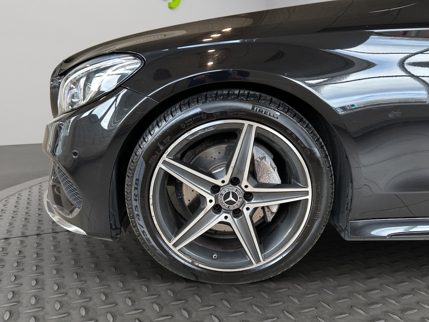 Used Mercedes-Benz C Class 2017 for sale - 77558653: Photo 4