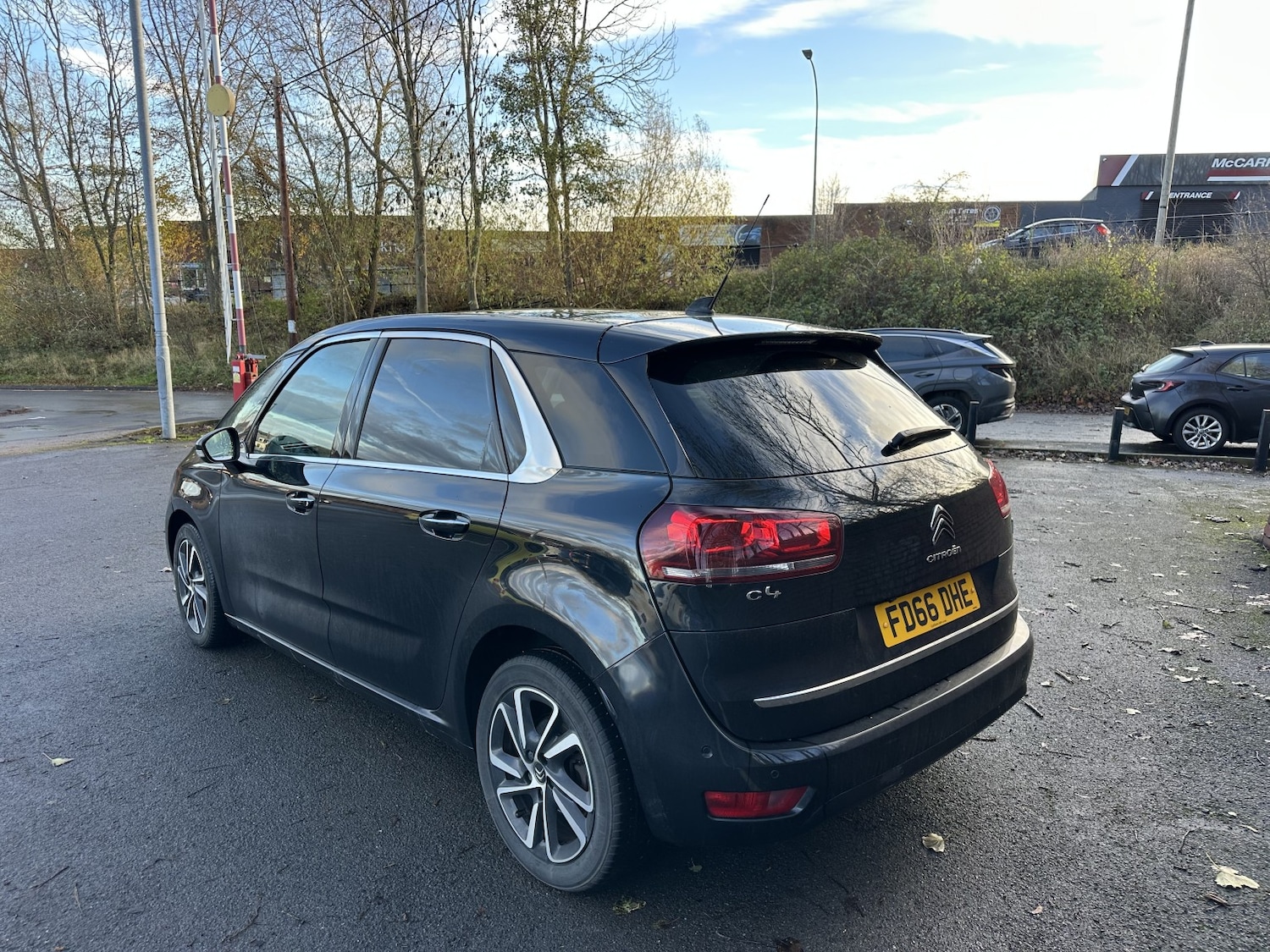 Used Citroen C4 Picasso 2017 for sale - 76666078: Photo 5