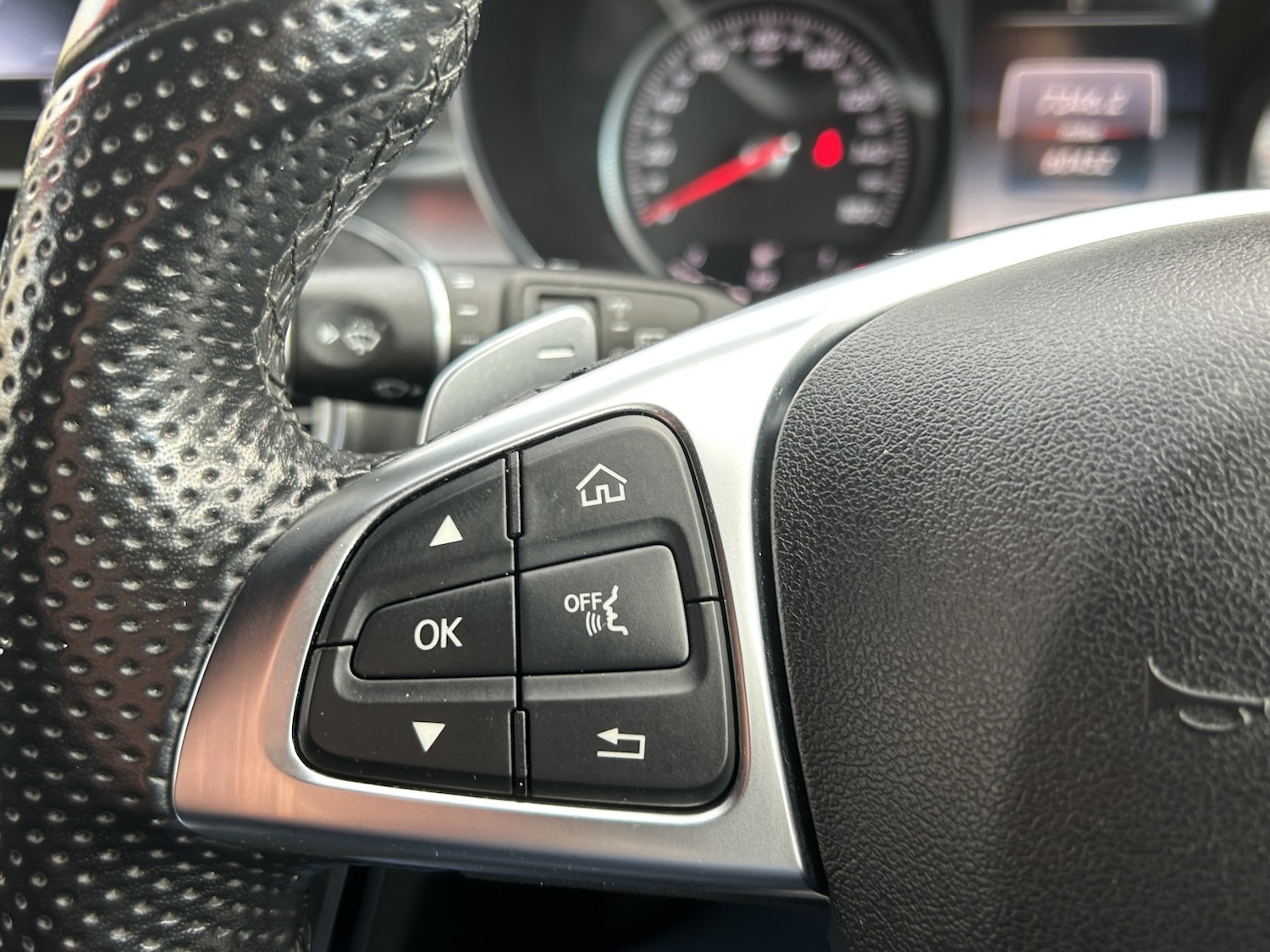 Used Mercedes-Benz C Class 2018 for sale - 76631518: Photo 21