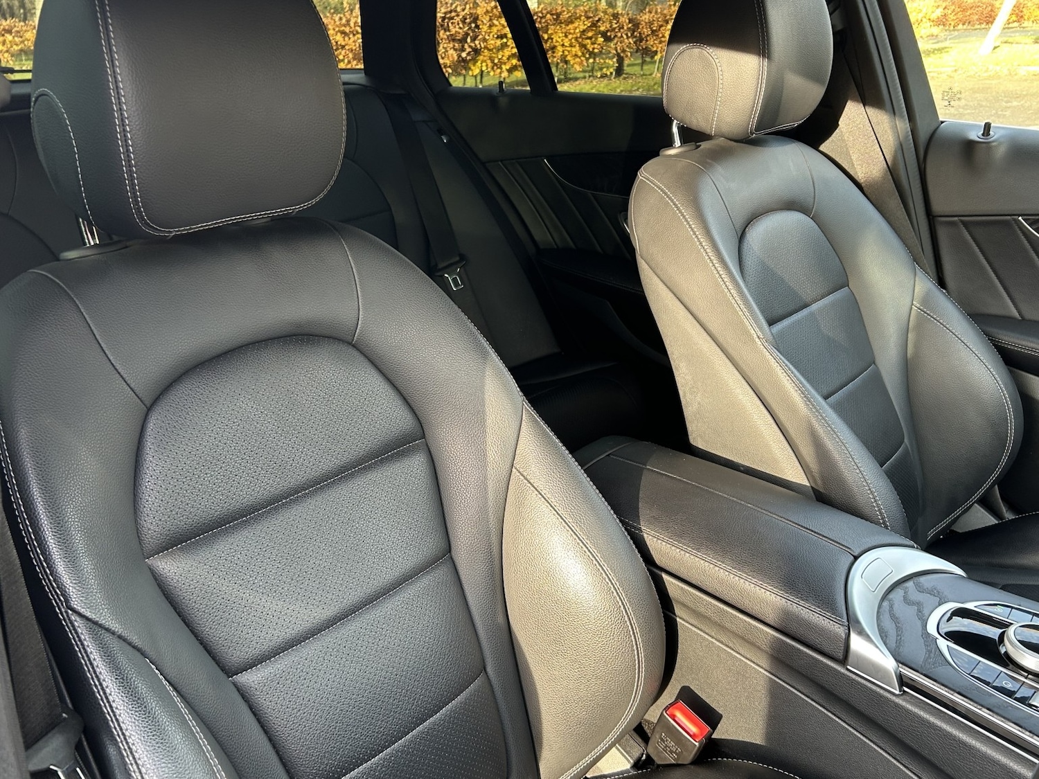 Used Mercedes-Benz C Class 2018 for sale - 76631518: Photo 6