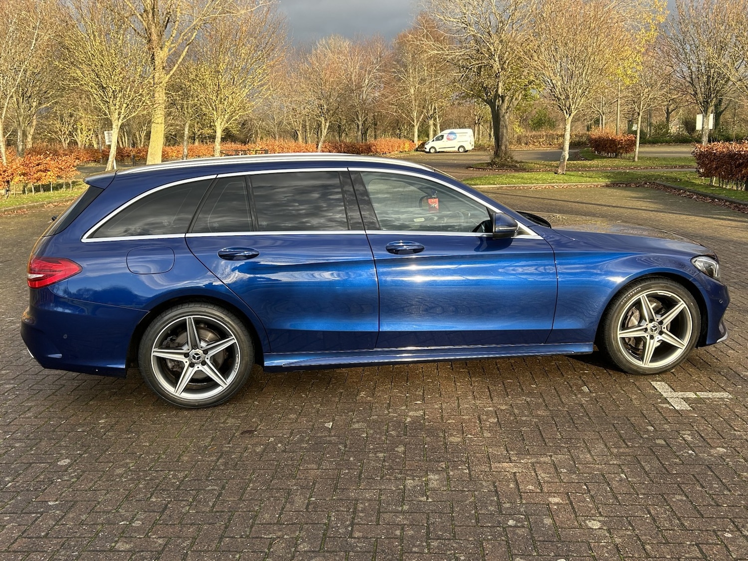 Used Mercedes-Benz C Class 2018 for sale - 76631518: Photo 8