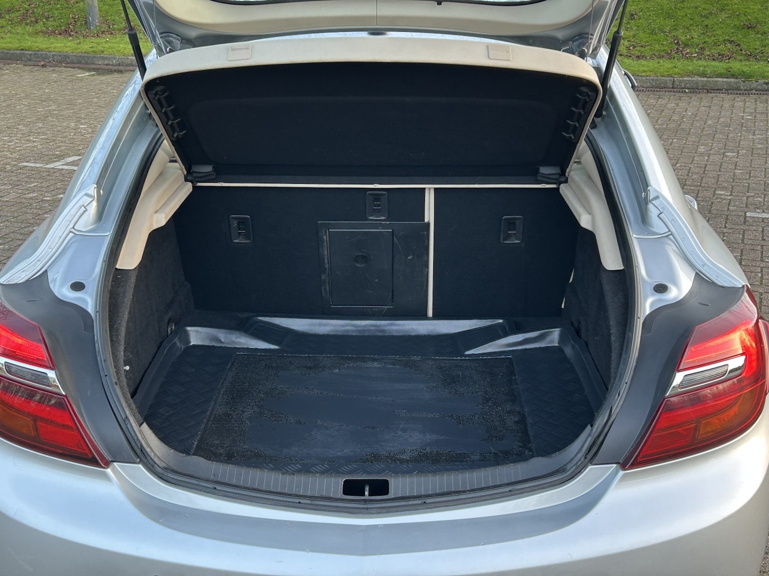 Used Vauxhall Insignia 2014 for sale - 76910985: Photo 11