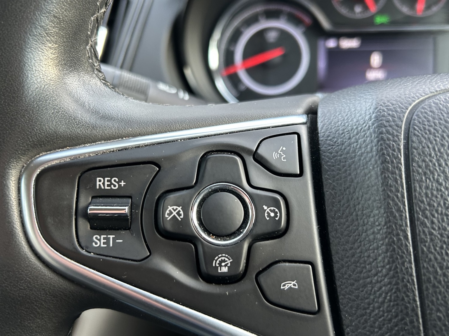 Used Vauxhall Insignia 2014 for sale - 76910985: Photo 22