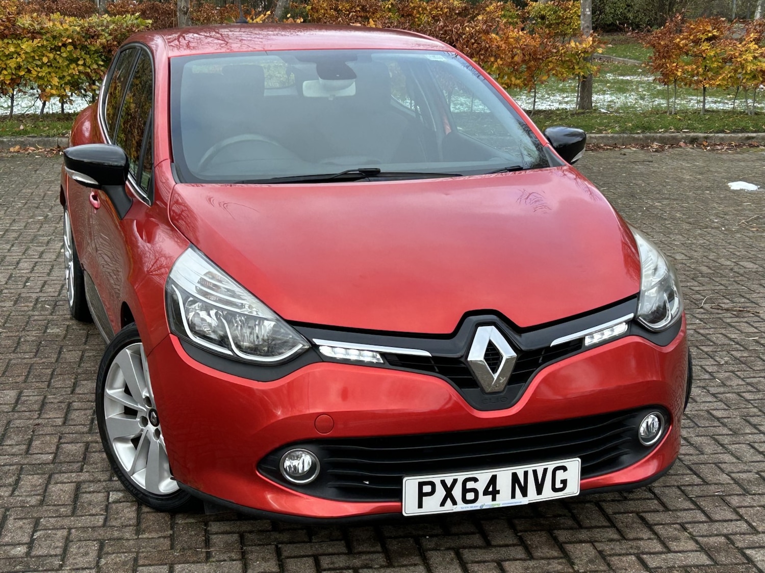 Used Renault Clio 2014 for sale - 76611404: Photo 1