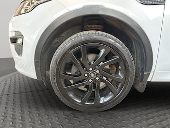 Used Land Rover Discovery Sport 2018 for sale - 77735761: Photo