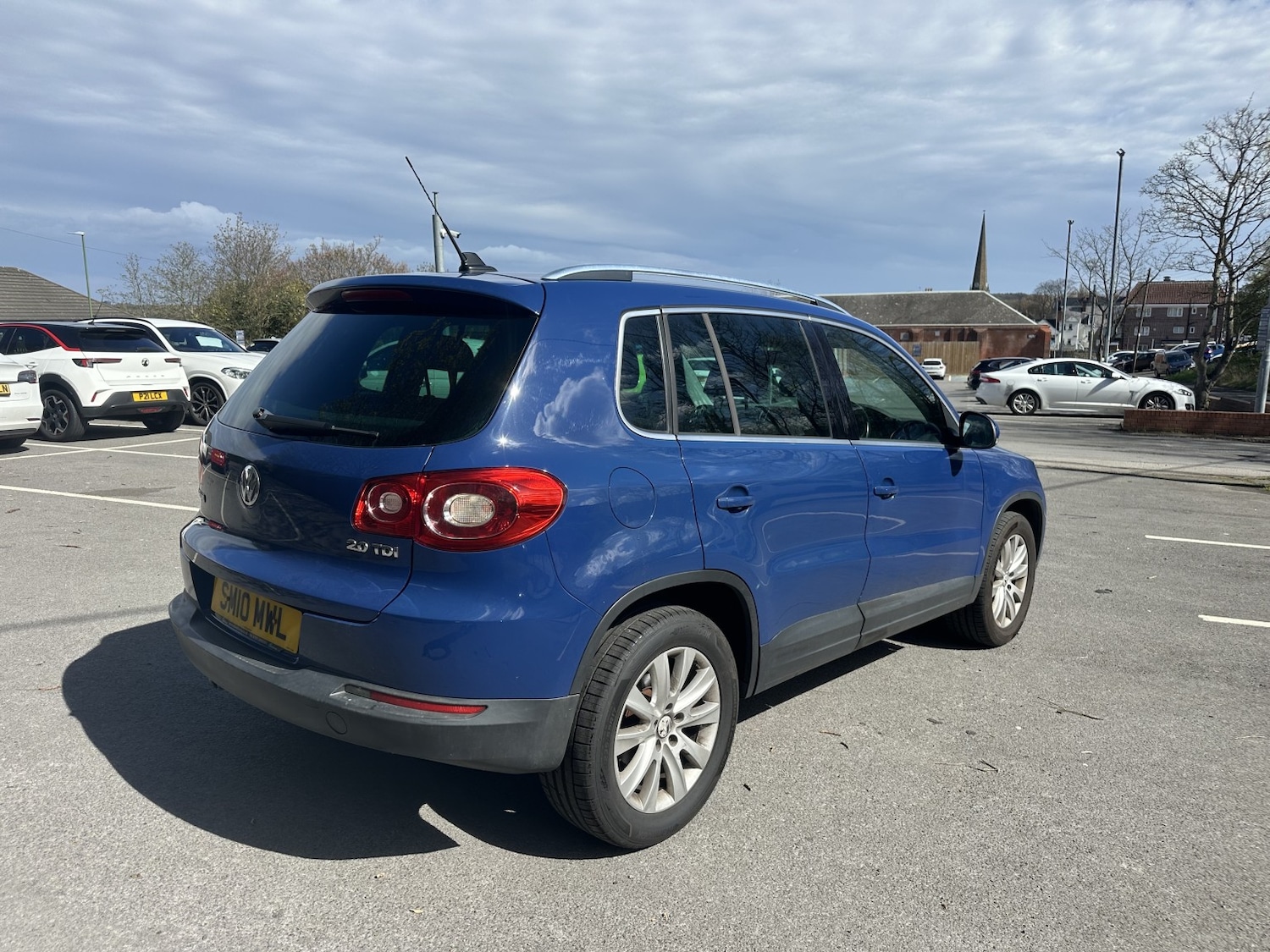 Used Volkswagen Tiguan 2010 for sale - 78213528: Photo 3