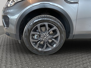 Used Land Rover Discovery Sport 2019 for sale - 78794690: Photo