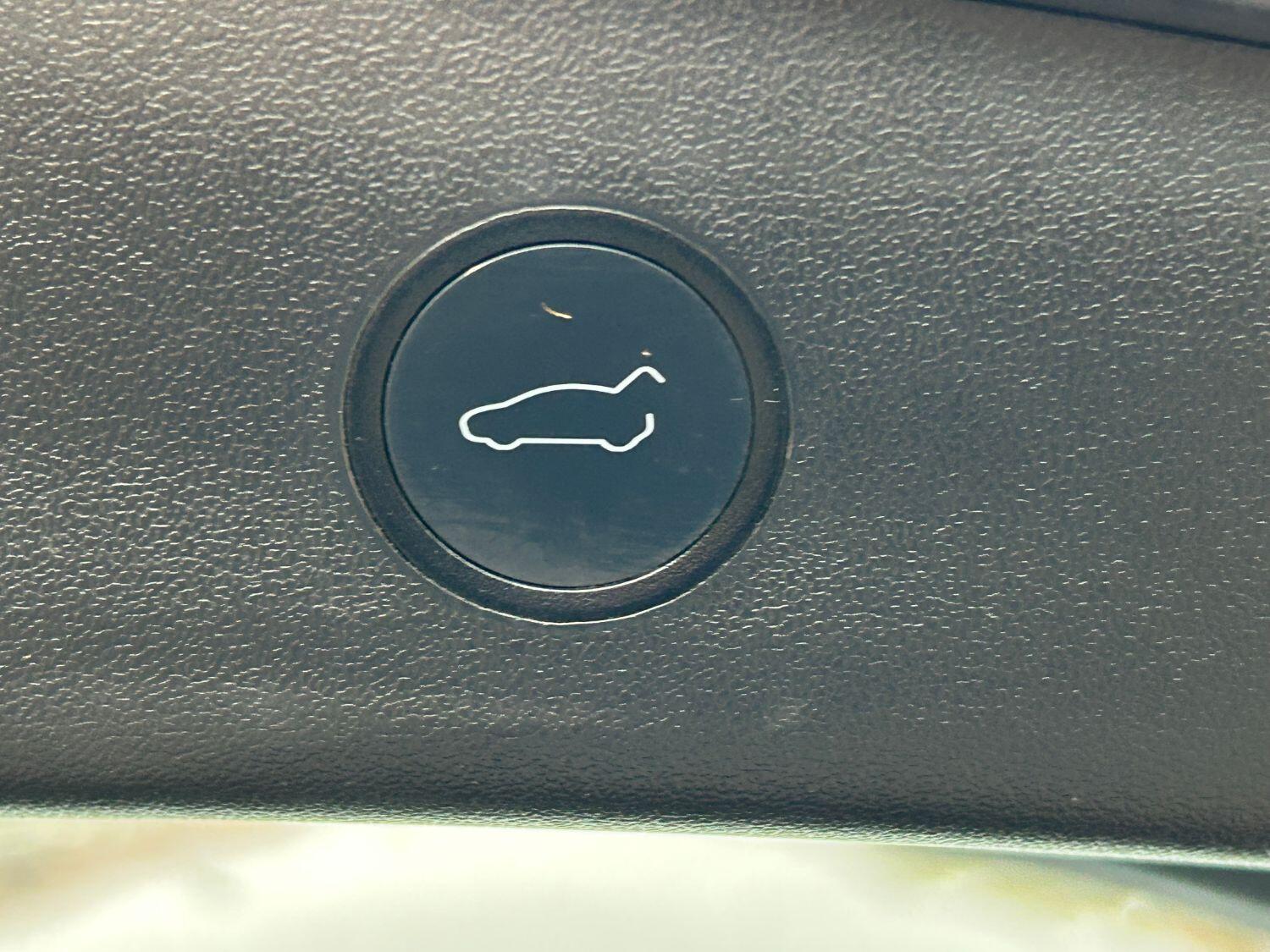 Used Tesla Model 3 2021 for sale - 76107280: Photo 11