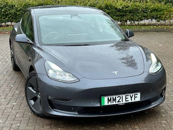 Tesla - Model 3