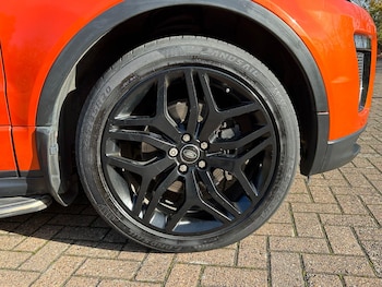 Used Land Rover Range Rover Evoque 2017 for sale - 76293220: Photo