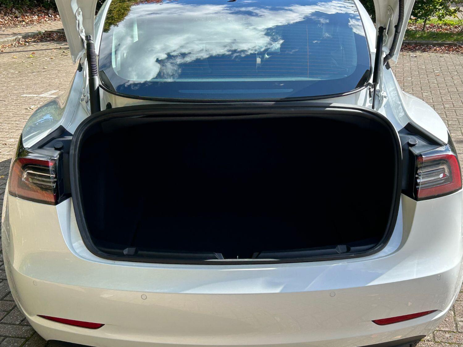 Used Tesla Model 3 2020 for sale - 76250685: Photo 11