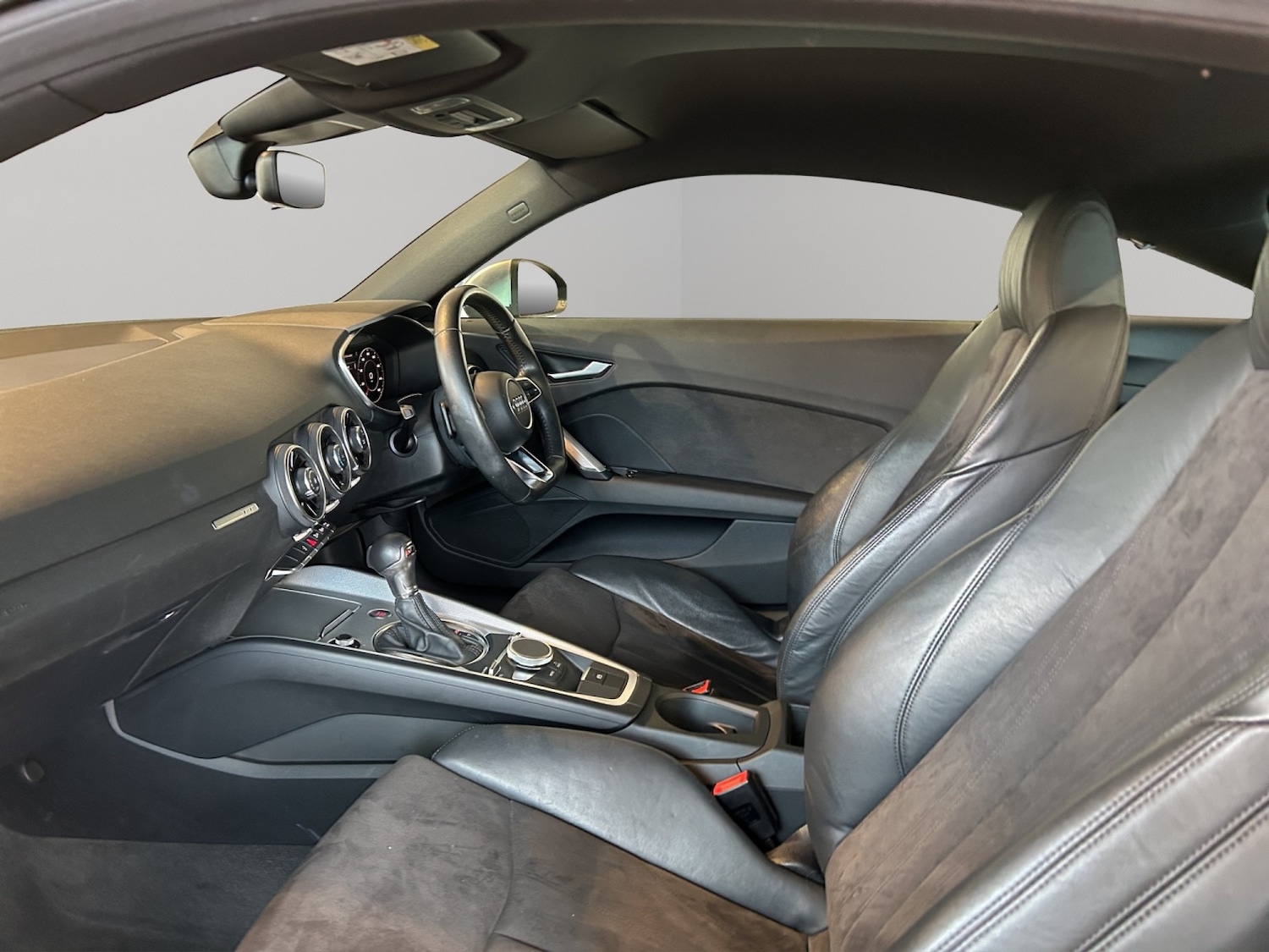 Used Audi TT 2015 for sale - 77438298: Photo 17