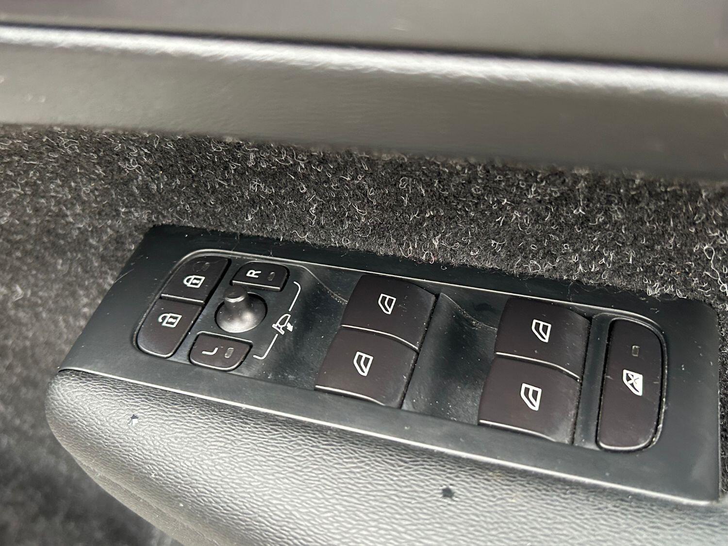 Used Volvo XC40 2019 for sale - 76281399: Photo 17