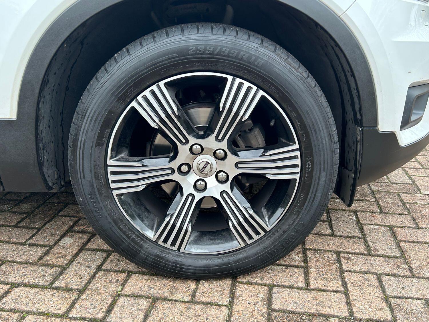 Used Volvo XC40 2019 for sale - 76281399: Photo 4