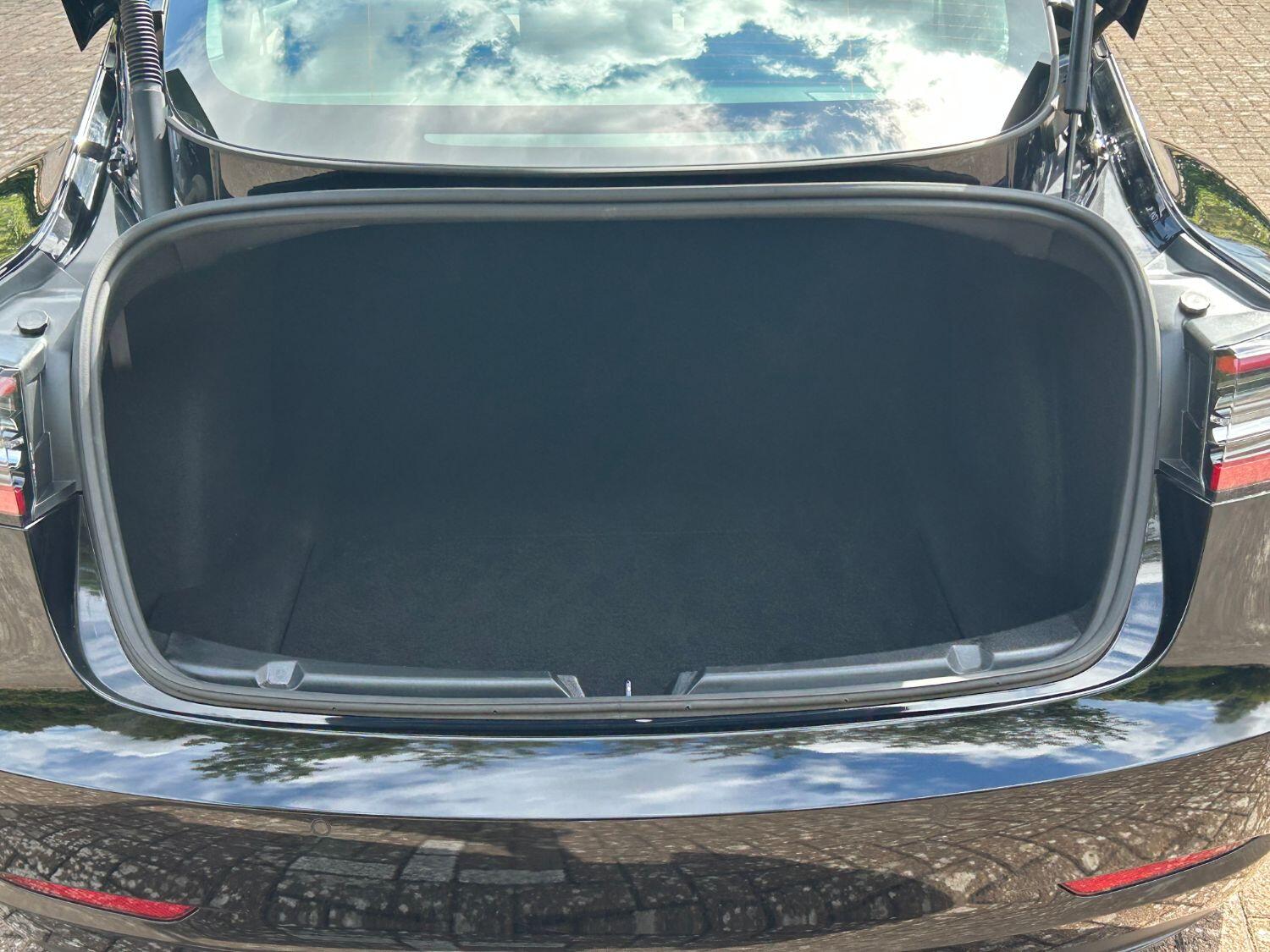 Used Tesla Model 3 2021 for sale - 76605840: Photo 11