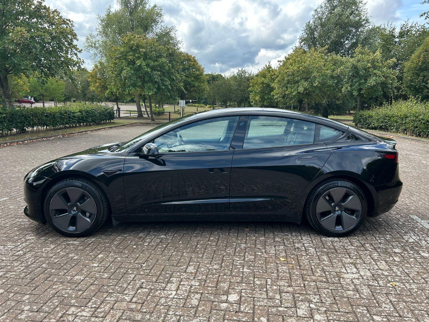 Used Tesla Model 3 2021 for sale - 76605840: Photo 15