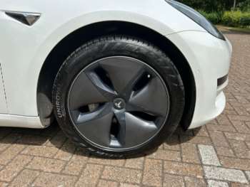 Used Tesla Model 3 2020 for sale - 75079438: Photo