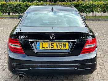Used Mercedes-Benz C-Class 2015 for sale - 76246124: Photo