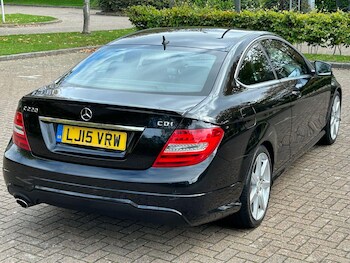 Used Mercedes-Benz C-Class 2015 for sale - 76246124: Photo