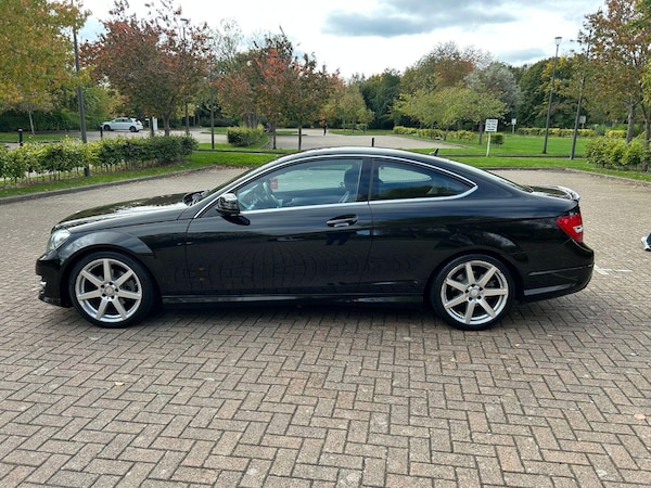 Used Mercedes-Benz C-Class 2015 for sale - 76246124: Photo 9