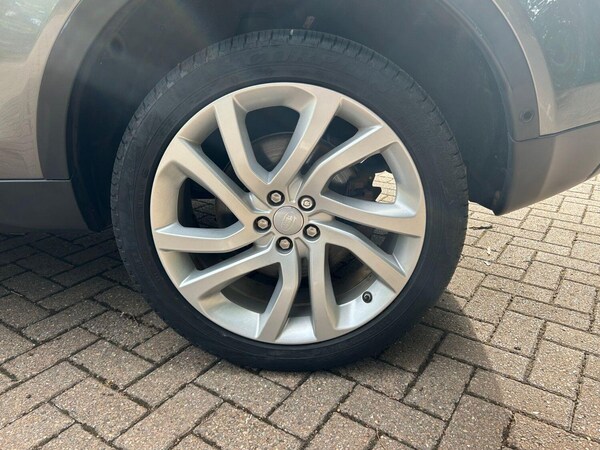 Used Land Rover Discovery Sport 2017 for sale - 75621169: Photo 13