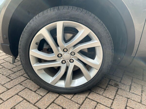 Used Land Rover Discovery Sport 2017 for sale - 75621169: Photo 15