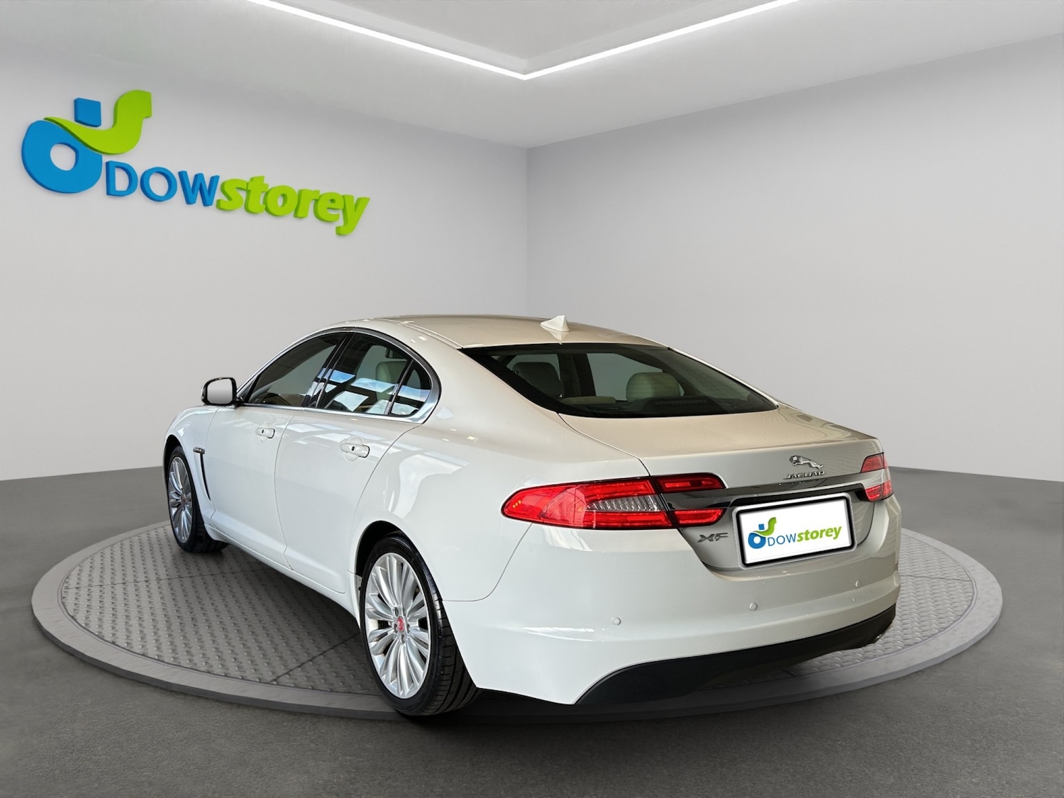 Used Jaguar XF 2014 for sale - 78018305: Photo 7