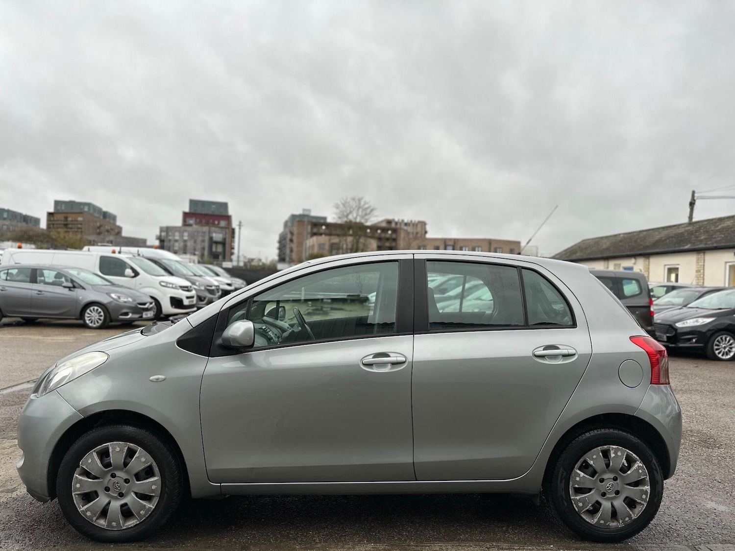 Used Toyota Yaris 2007 for sale - 76771978: Photo 23