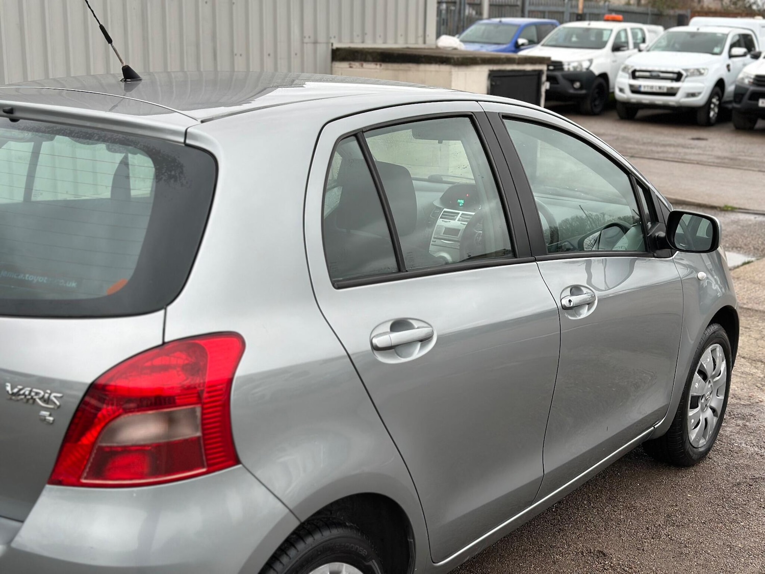 Used Toyota Yaris 2007 for sale - 76771978: Photo 32