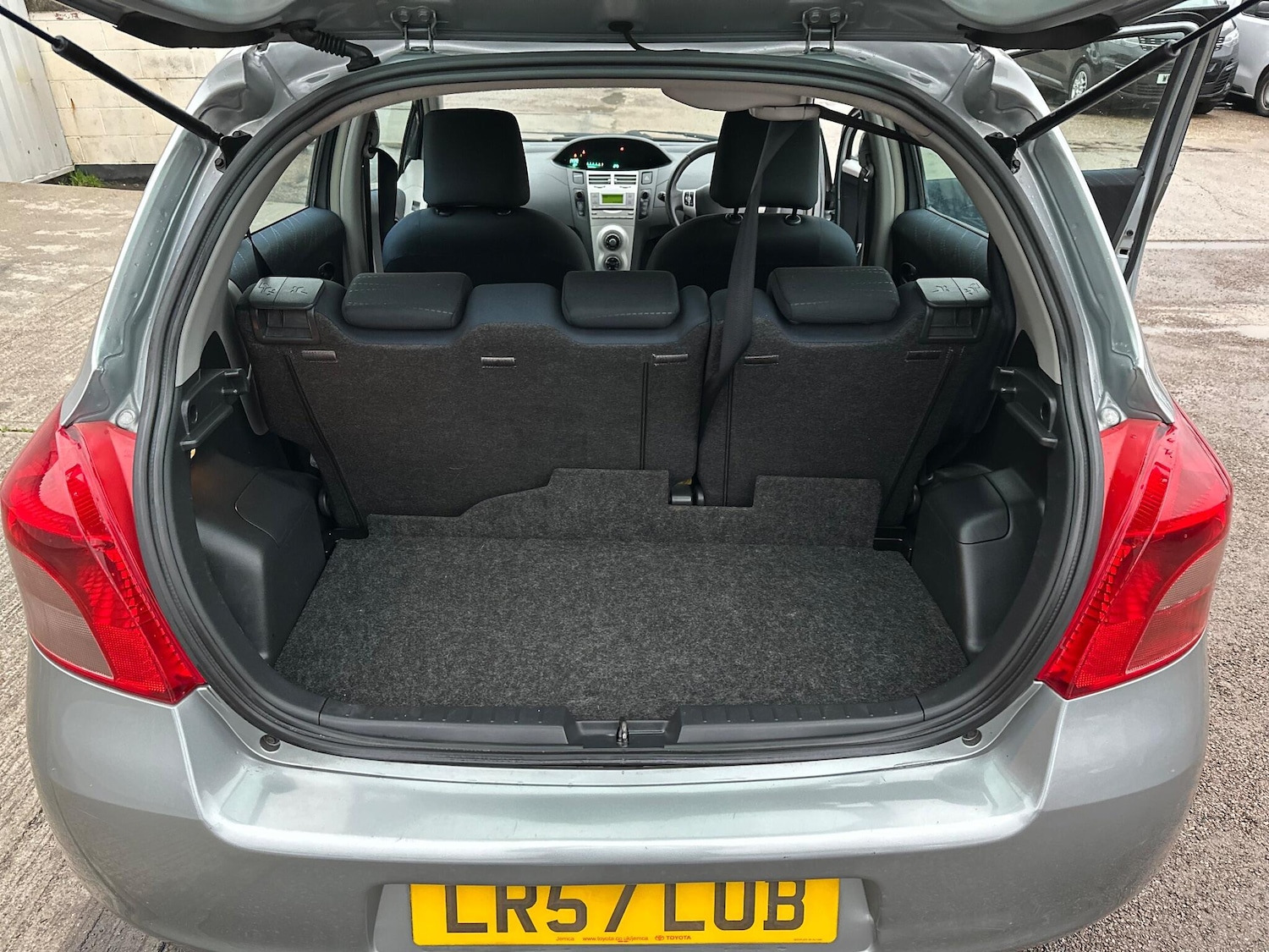 Used Toyota Yaris 2007 for sale - 76771978: Photo 44